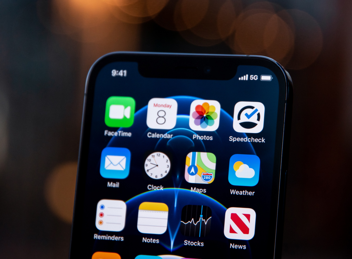 南岳苹果手机维修分享为什么 iPhone 12 在冬季会自动关机 
